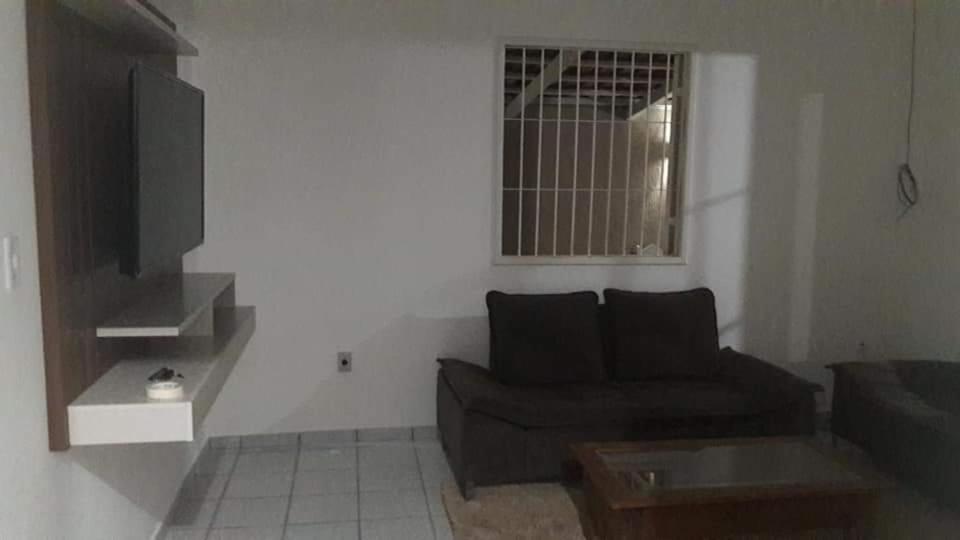 Vila Casa Com Piscina No Centro Nova Viçosa Exteriér fotografie