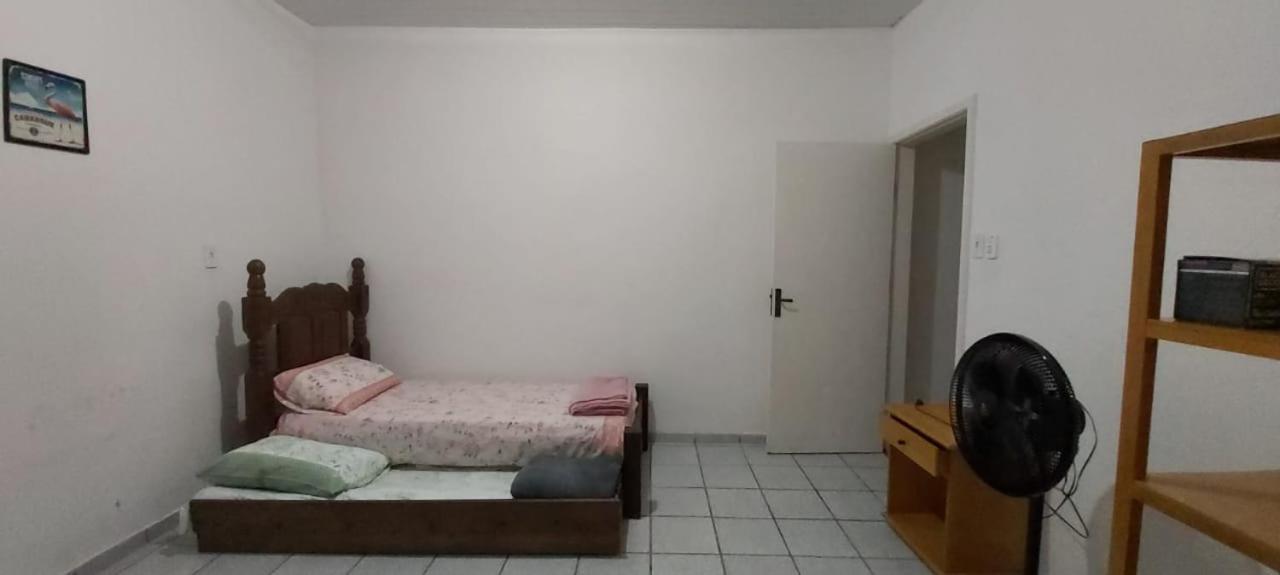 Vila Casa Com Piscina No Centro Nova Viçosa Exteriér fotografie